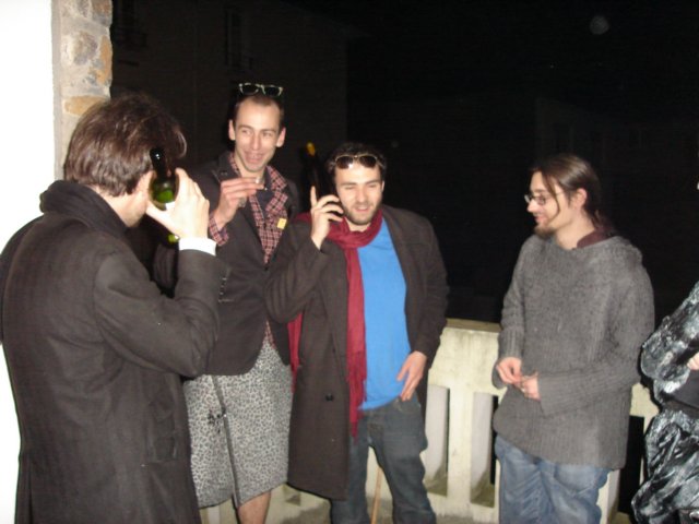artistesinvitsbouteilleslove.jpg